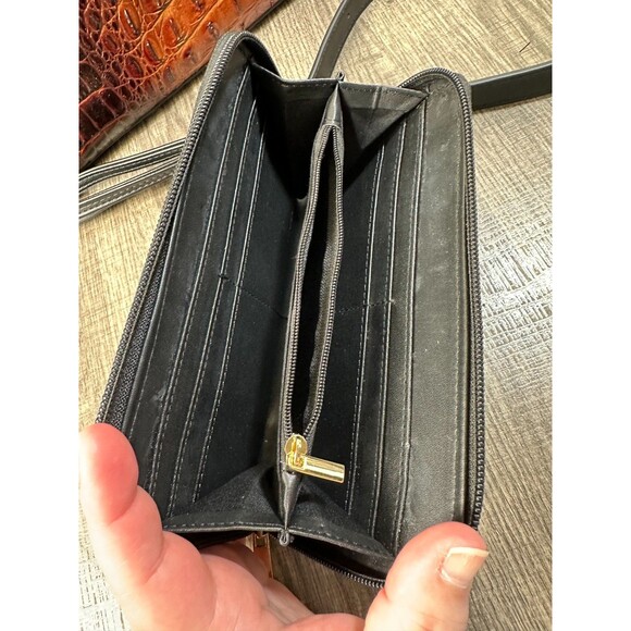 Mia Collection Autumn Tote & Wristlet Set Croco Black Crossbody or Satchel - Picture 8 of 16